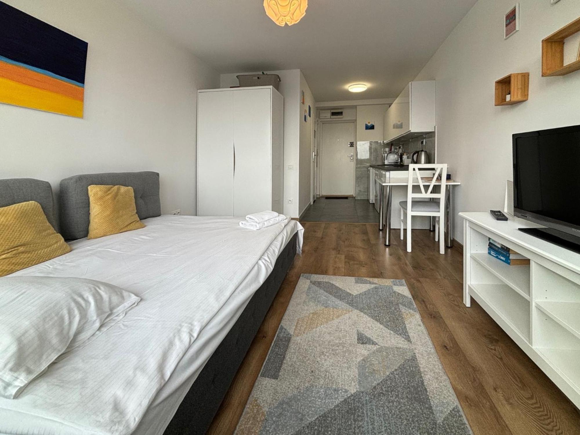 ורשה Sweet Life Apartment Next To Metro Station מראה חיצוני תמונה